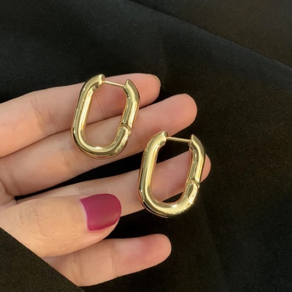 💛18K gold chic O shaped hoop earrings - Picture 6 of 7
